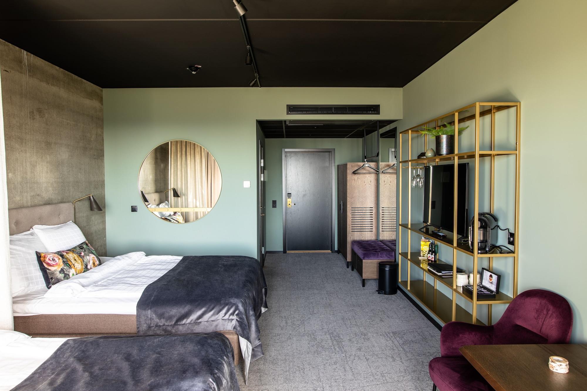 סונדסוואל Hotell Soedra Berget מראה חיצוני תמונה