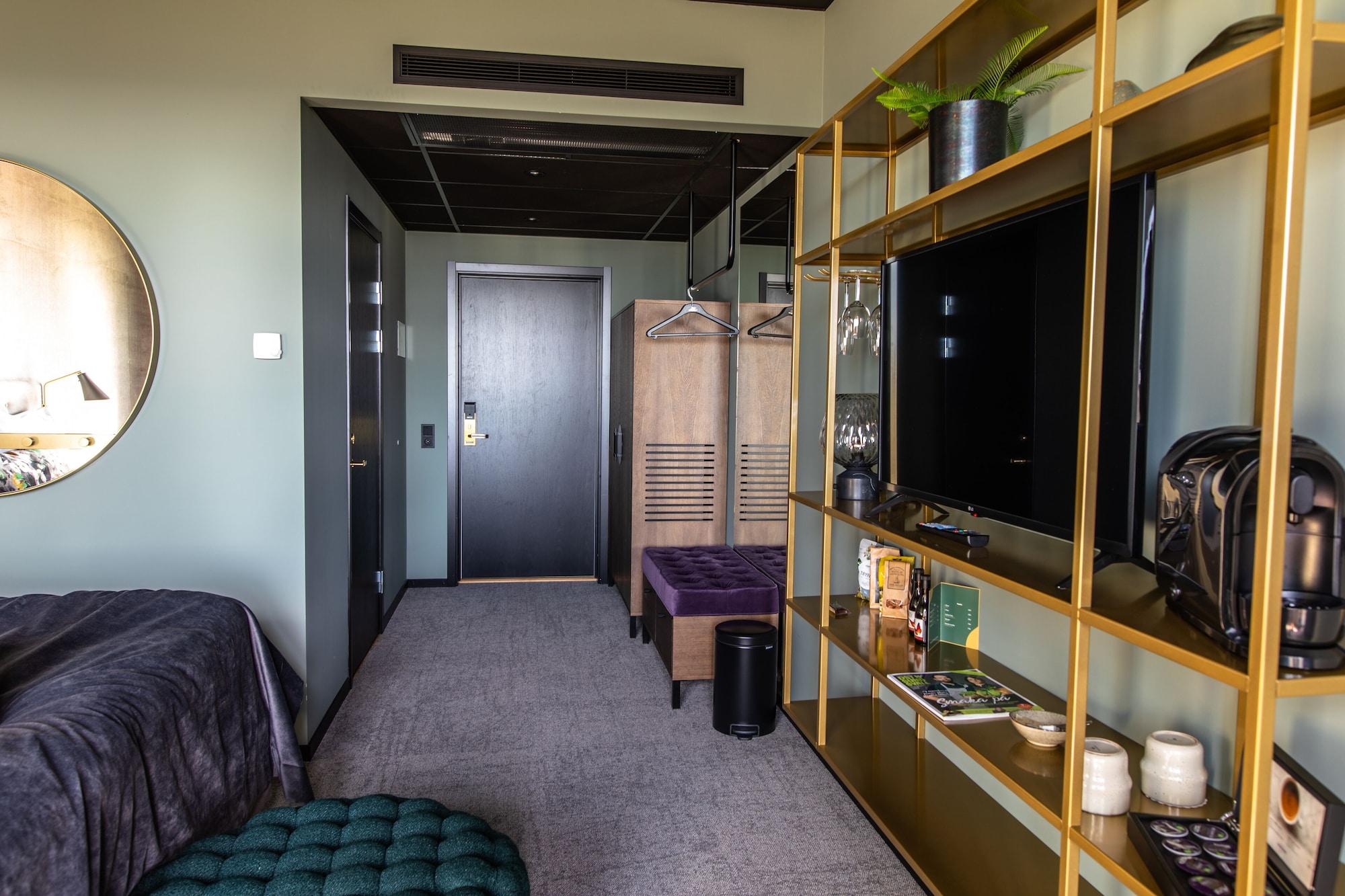 סונדסוואל Hotell Soedra Berget מראה חיצוני תמונה